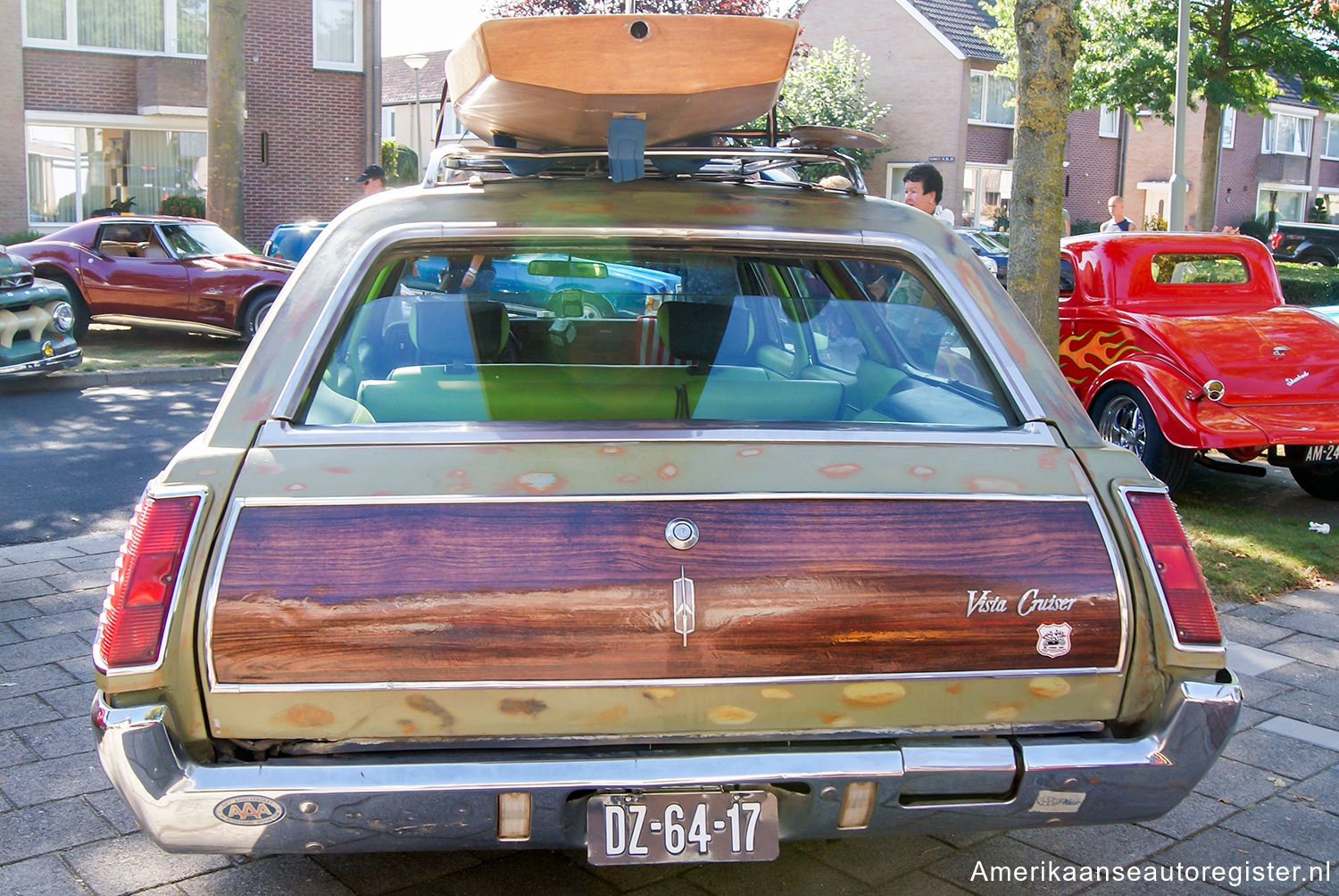 Oldsmobile Vista Cruiser uit 1971